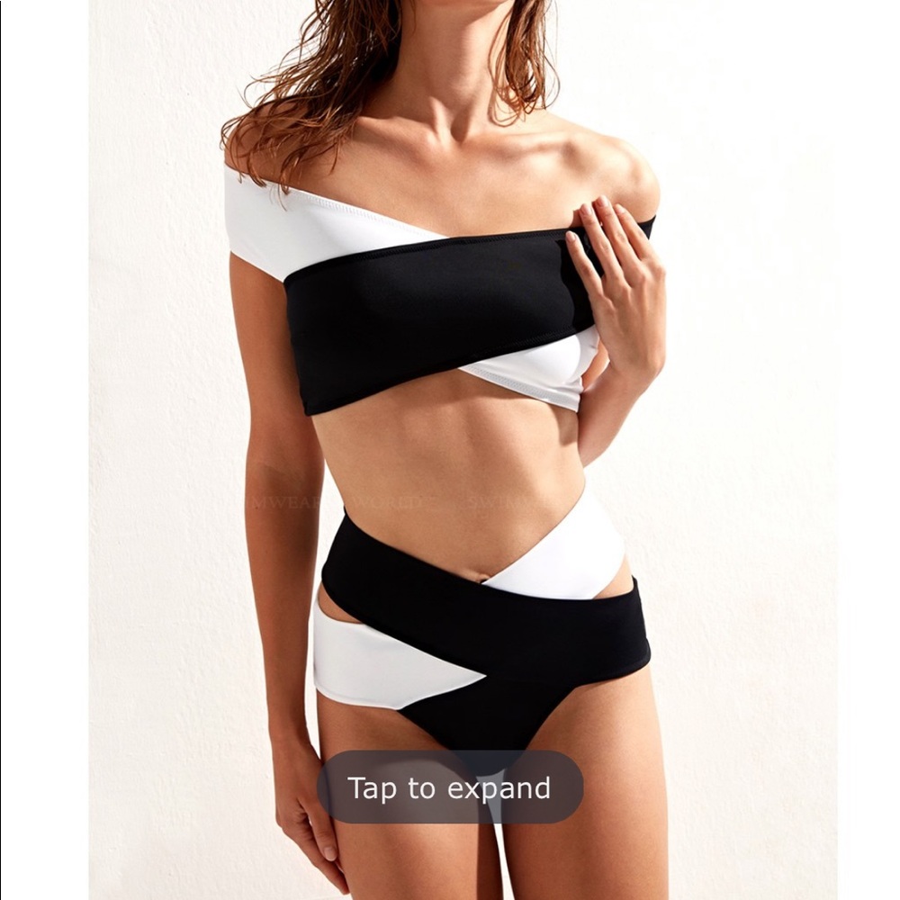 Oye Lucette bikini TOP ONLY!!! Small